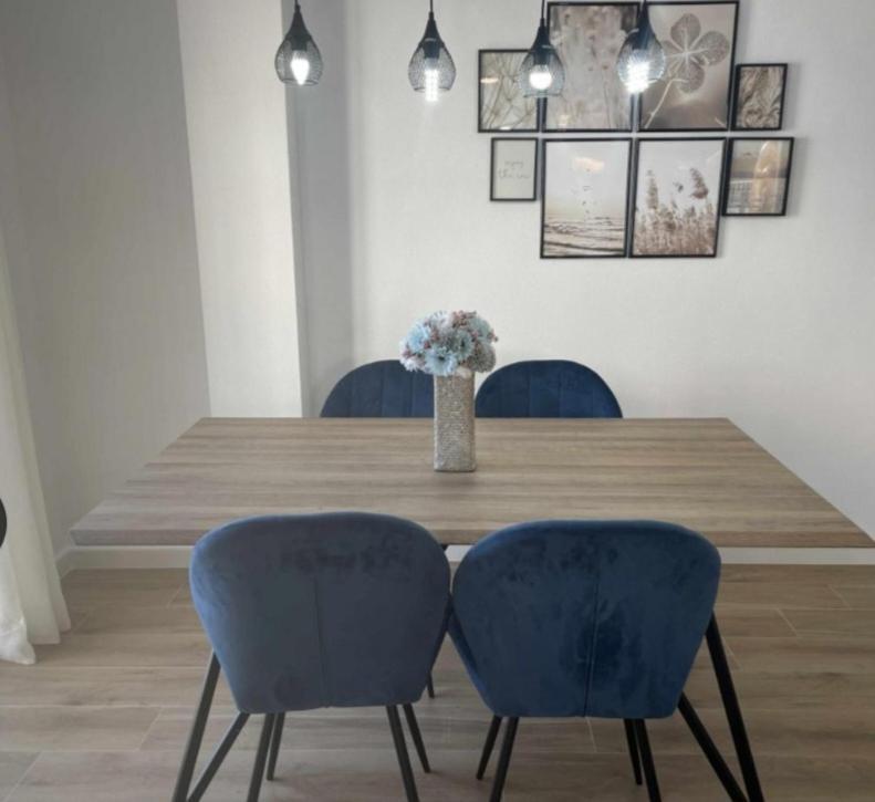 Clauadris Ideal Familias Apartment *
